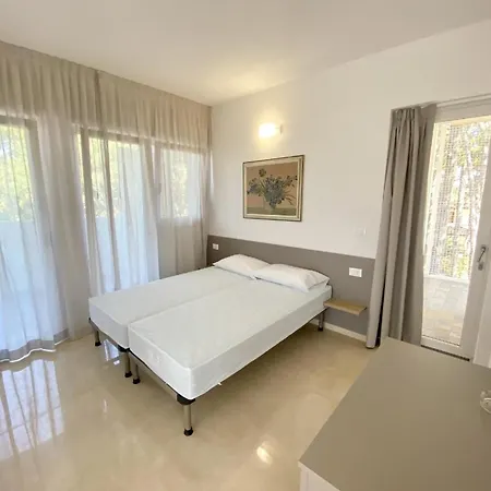 アパート Ferienwohnung Fuer 4 Personen Ca 25 Qm In Bibione, Adriakueste Italien Und Umgebung ビビオーネ
